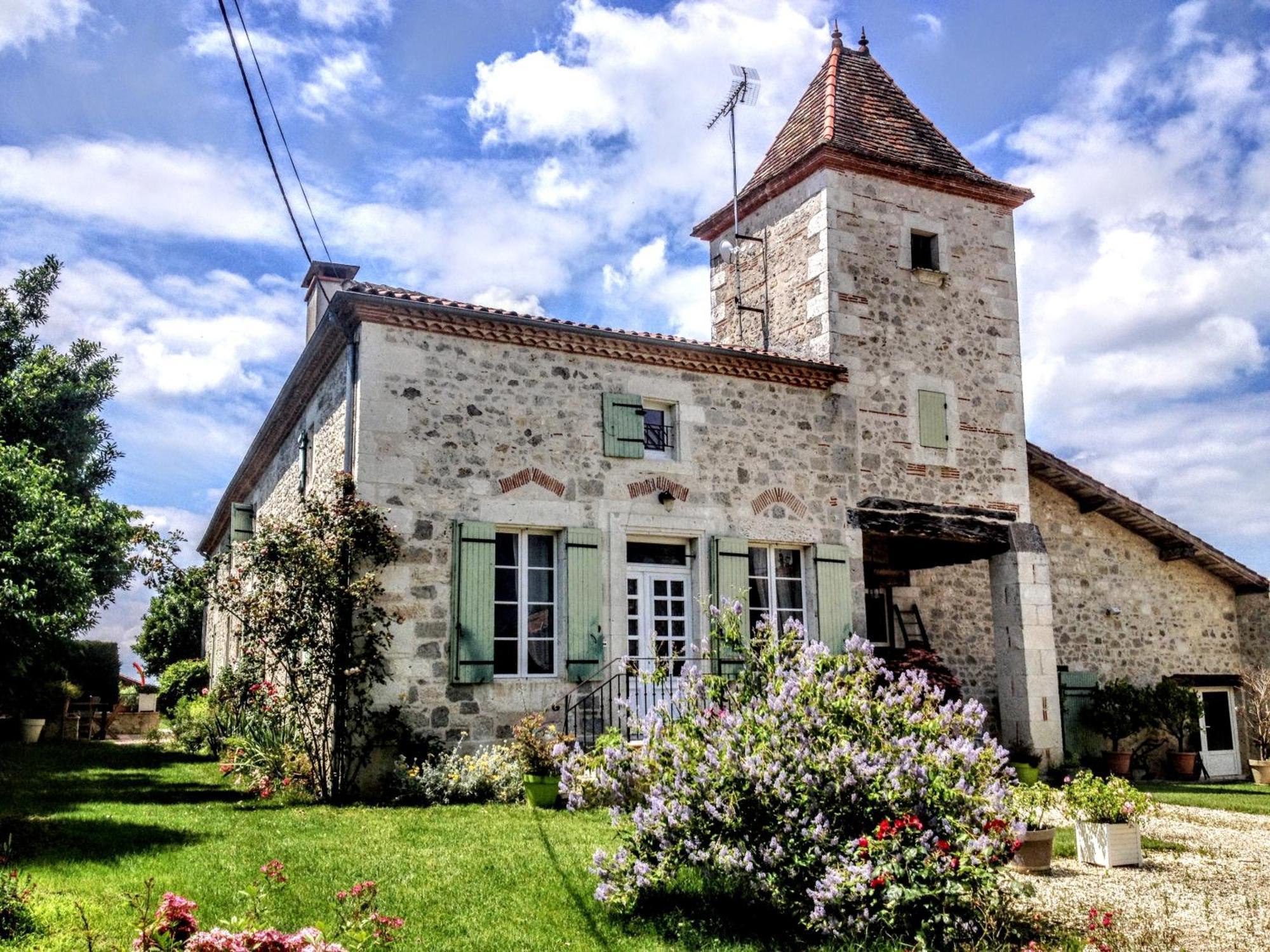 Gite Kiwi - Domaine Du Pi Geonnier De Saint-Vincent Bourran Exterior foto